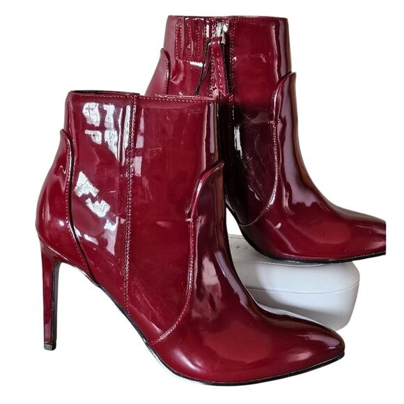 WHO WHAT WHERE REBEKAH WOMEN'S BOOTS - PATENT LEATHER BURGUNDY, SIZE 7 - Picture 1 of 10